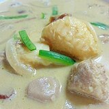 意外と合います！里芋とトロカレイのグリーンカレー